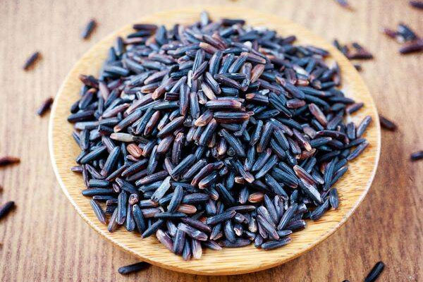 برنج سیاه چیست و چه خواصی دارد؟